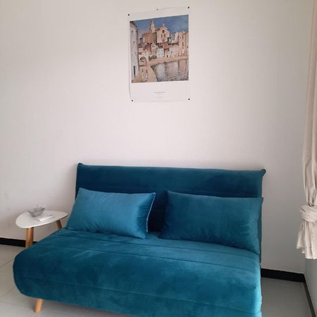 Appartement Lumineux Sur Les Canaux Roses Luaran gambar
