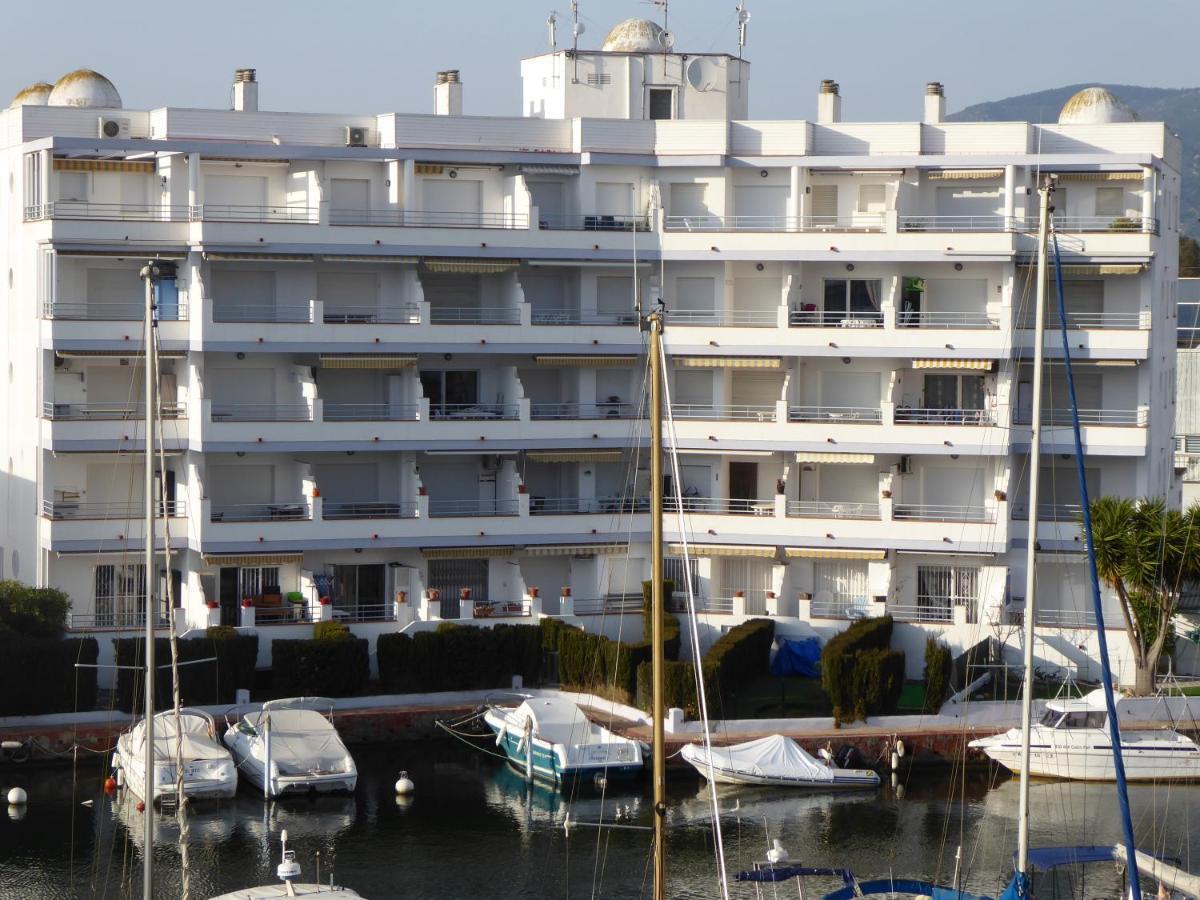 Appartement Lumineux Sur Les Canaux Roses Luaran gambar